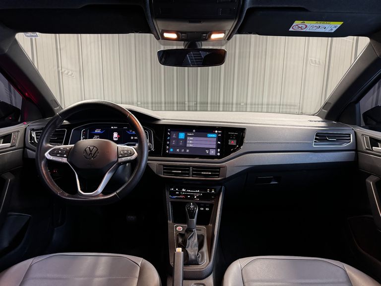 VolksWagen Nivus Highline 1.0 200 TSI Flex Aut.