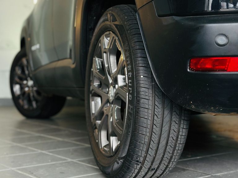 Jeep Renegade Long. T270 1.3 TB 4x2 Flex Aut.