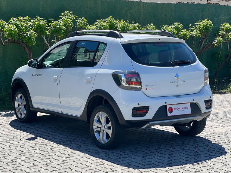 Renault SANDERO STEPWAY Flex 1.6 16V 5p