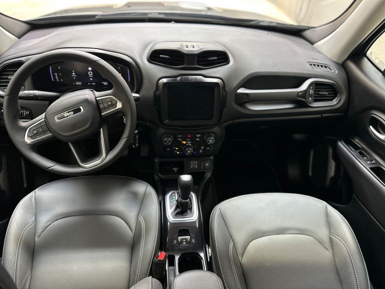 Jeep Renegade Long. T270 1.3 TB 4x2 Flex Aut.