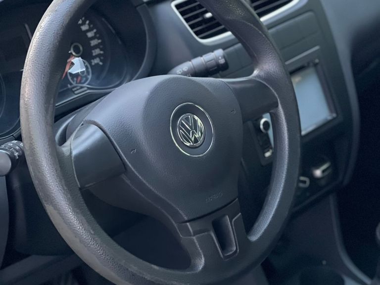 VolksWagen Fox 1.6 Mi Total Flex 8V 5p