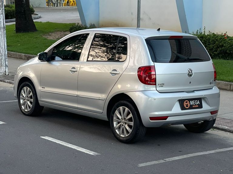 VolksWagen Fox 1.6 Mi Total Flex 8V 5p