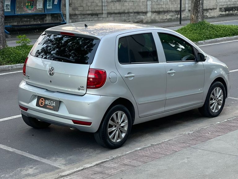 VolksWagen Fox 1.6 Mi Total Flex 8V 5p