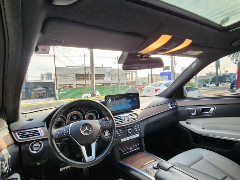 Mercedes E-250 CGI Avantgarde 2.0 TB 211cv Aut.