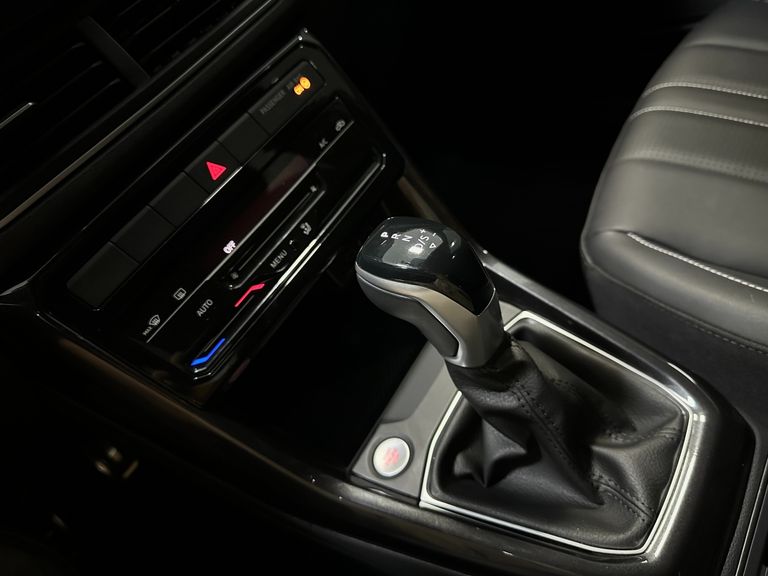 VolksWagen T-Cross Hig. 250 TSI 1.4 Flex 16V 5p Aut