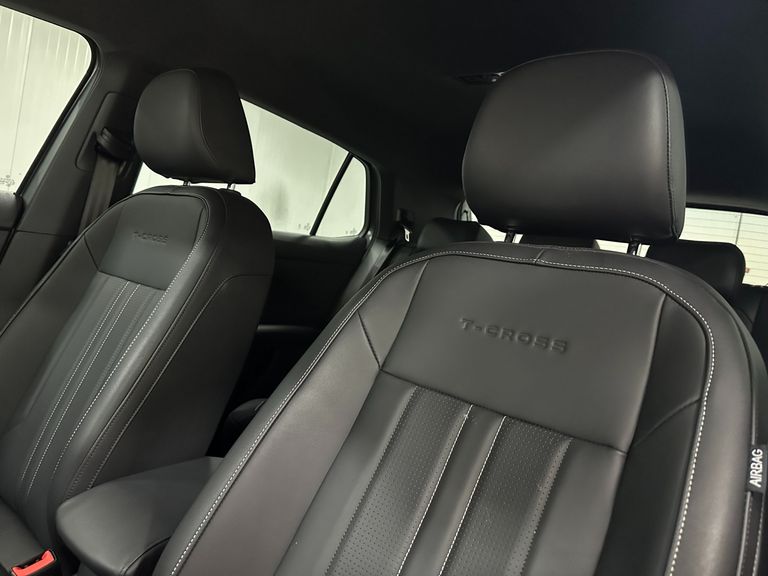 VolksWagen T-Cross Hig. 250 TSI 1.4 Flex 16V 5p Aut