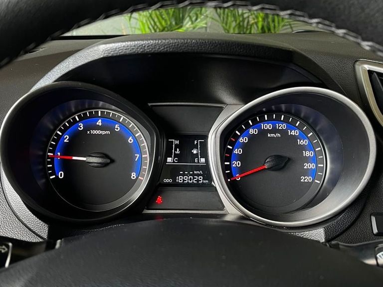 Hyundai HB20 Unique 1.0 Flex 12V Mec.
