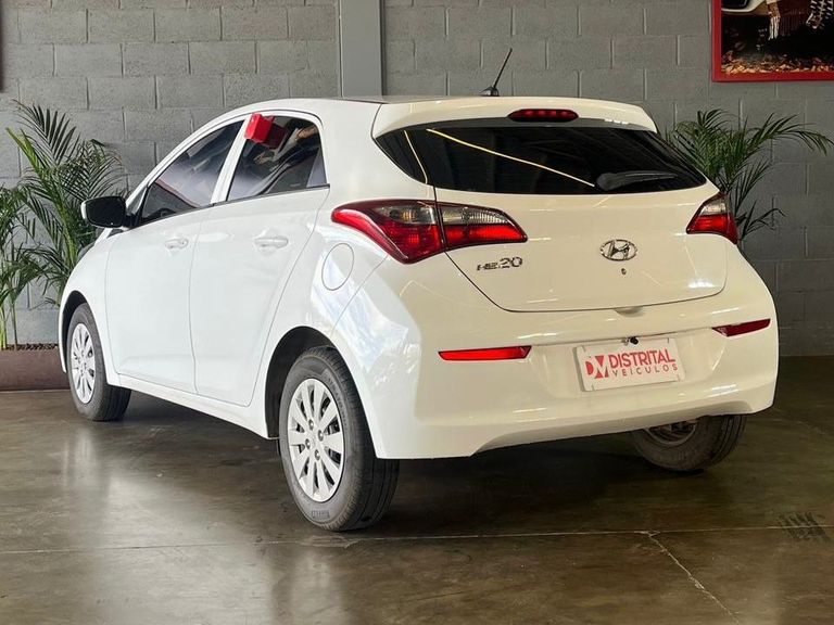 Hyundai HB20 Unique 1.0 Flex 12V Mec.