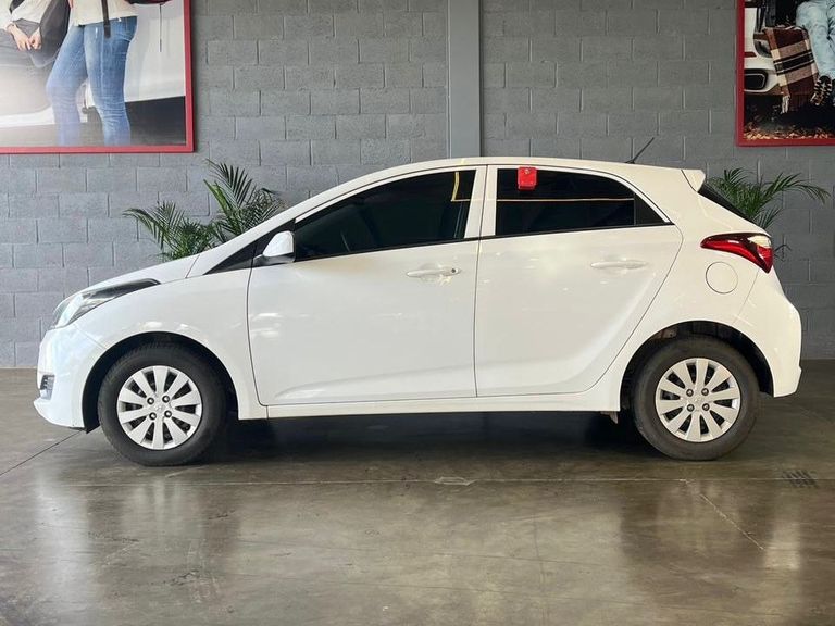 Hyundai HB20 Unique 1.0 Flex 12V Mec.