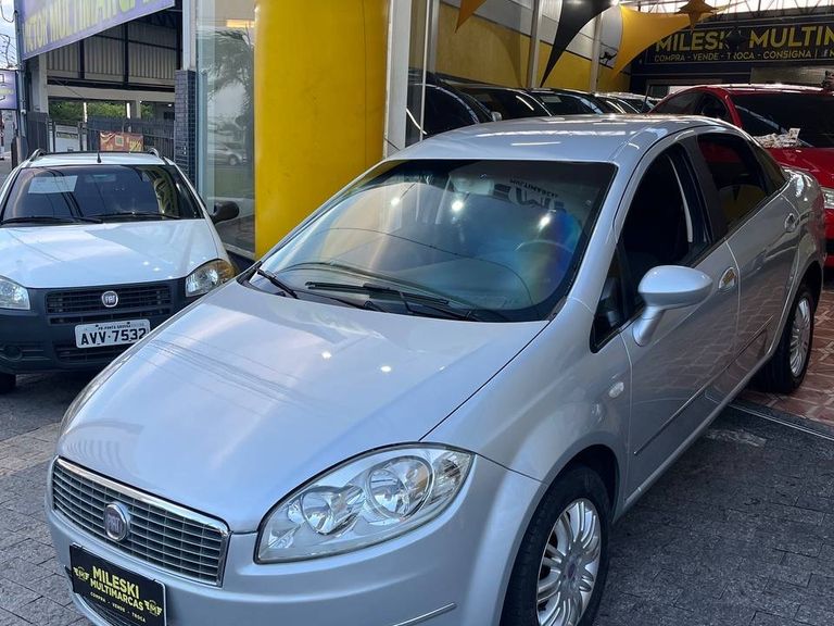 Fiat LINEA ESSENCE 1.8 Flex 16V 4p