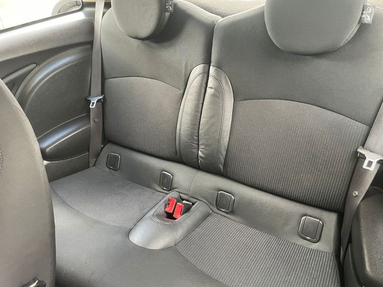 Mini COOPER COUPE S 1.6 Aut.