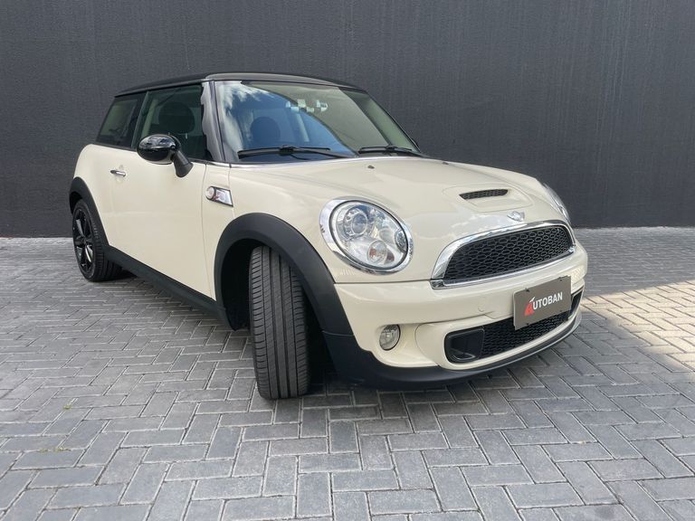Mini COOPER COUPE S 1.6 Aut.