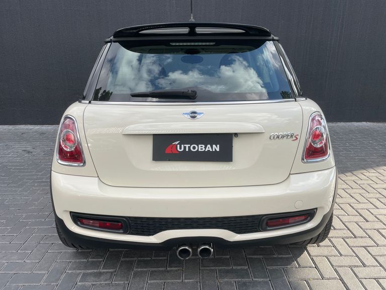 Mini COOPER COUPE S 1.6 Aut.