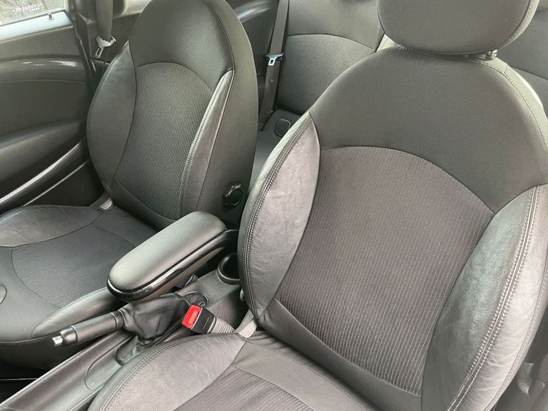 Mini COOPER COUPE S 1.6 Aut.