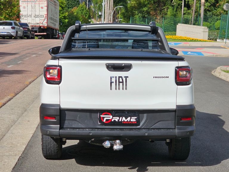 Fiat Strada Freedom 1.3 Flex 8V  CS Plus