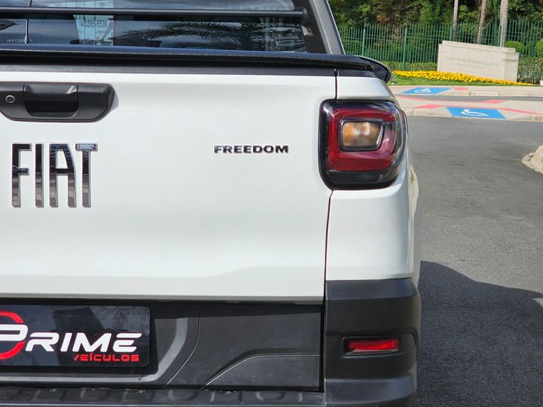 Fiat Strada Freedom 1.3 Flex 8V  CS Plus
