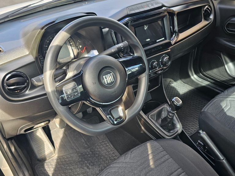 Fiat Strada Freedom 1.3 Flex 8V  CS Plus