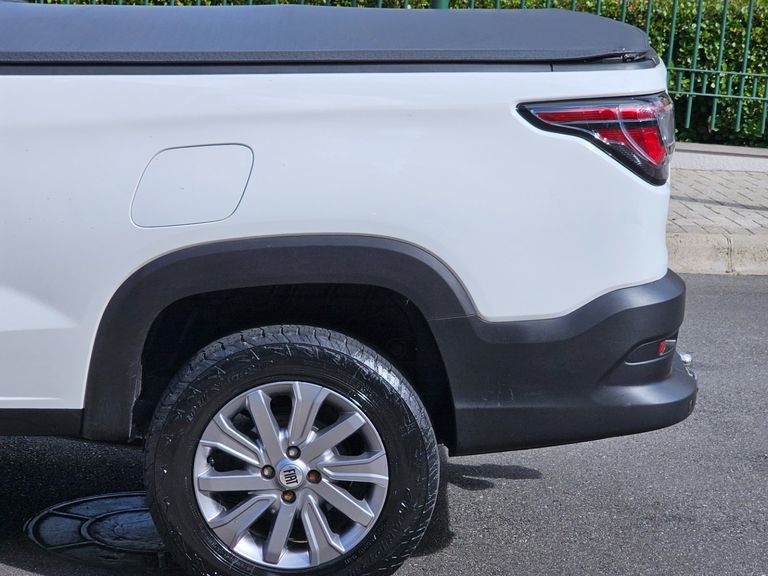 Fiat Strada Freedom 1.3 Flex 8V  CS Plus