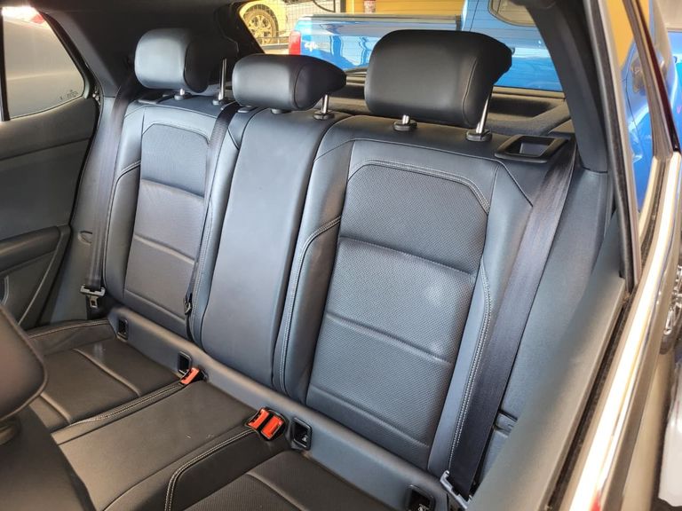 VolksWagen T-Cross Hig. 250 TSI 1.4 Flex 16V 5p Aut