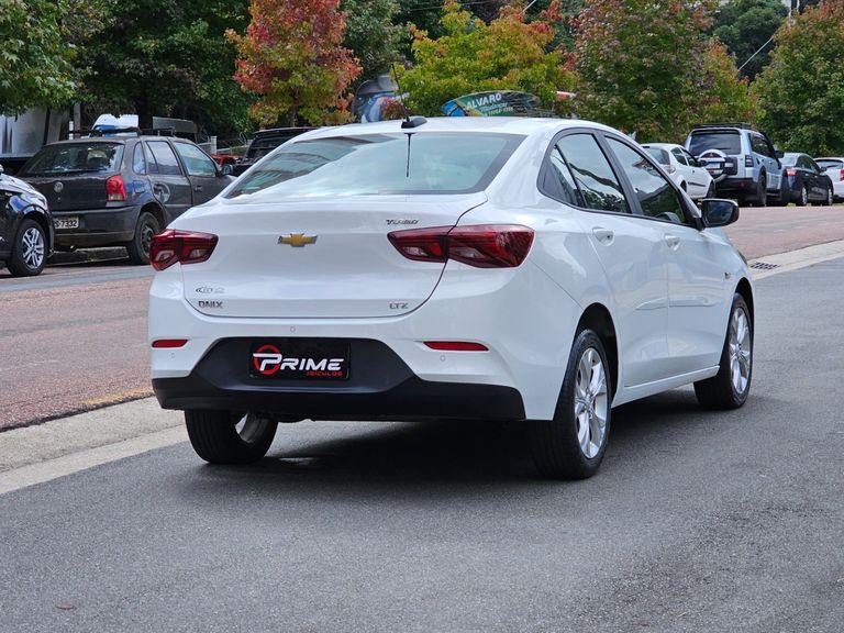 Chevrolet ONIX SEDAN Plus LTZ 1.0 12V TB Flex Mec.