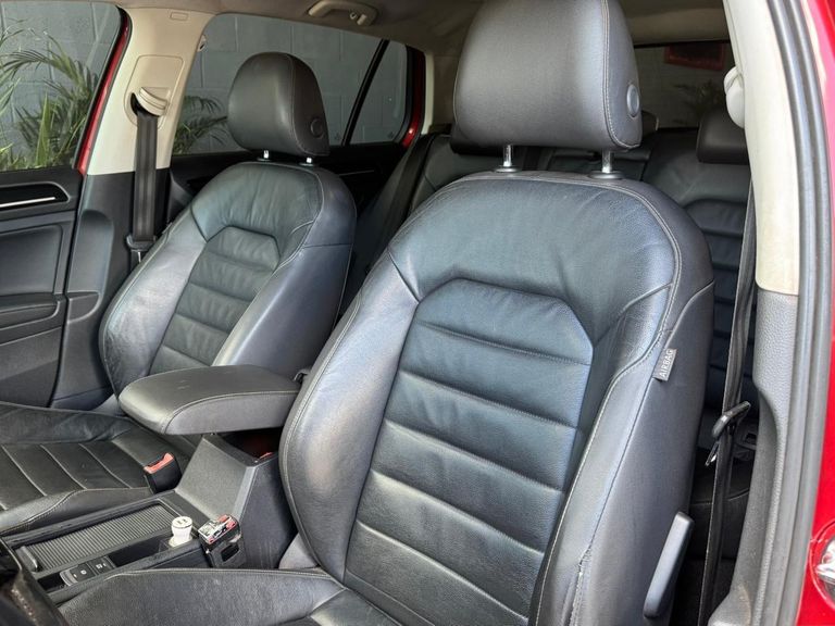 VolksWagen Golf Highline 1.4 TSI 140cv Aut.