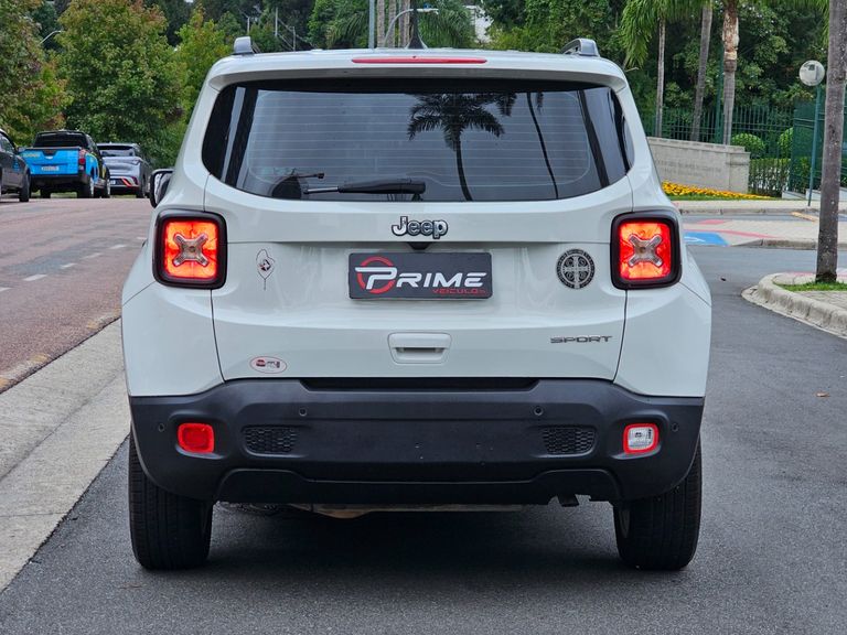 Jeep Renegade Sport 1.8 4x2 Flex 16V Aut.