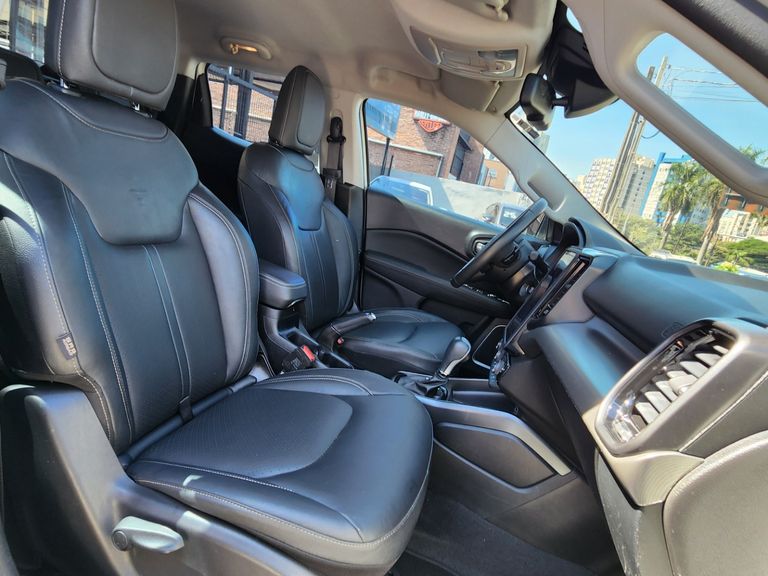 Fiat Toro Volcano 2.0 16V 4x4 TB Diesel Aut.