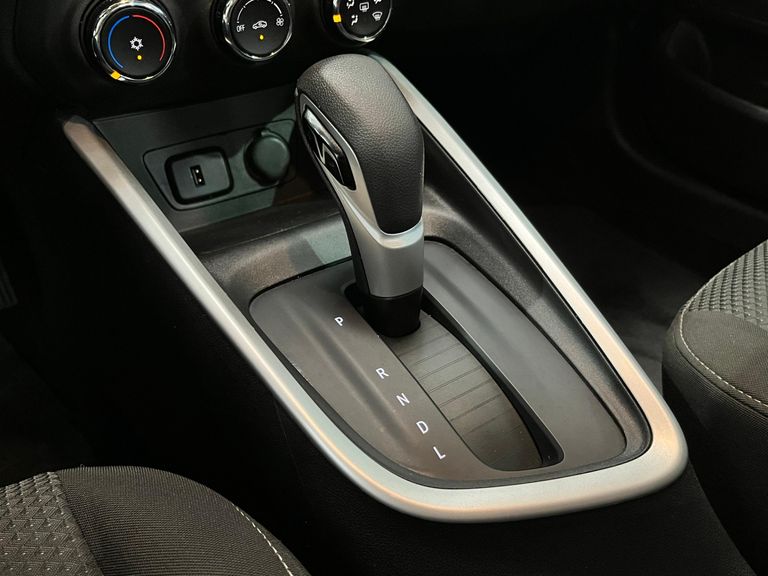 Chevrolet ONIX SEDAN Plus LTZ 1.0 12V TB Flex Aut.