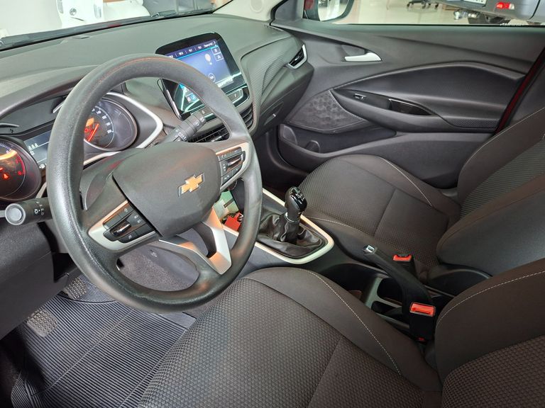 Chevrolet ONIX SEDAN Plus LT 1.0 12V Flex 4p Mec.