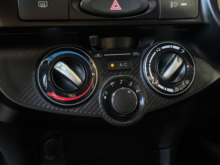 Toyota ETIOS X Sedan 1.5 Flex 16V 4p Mec.
