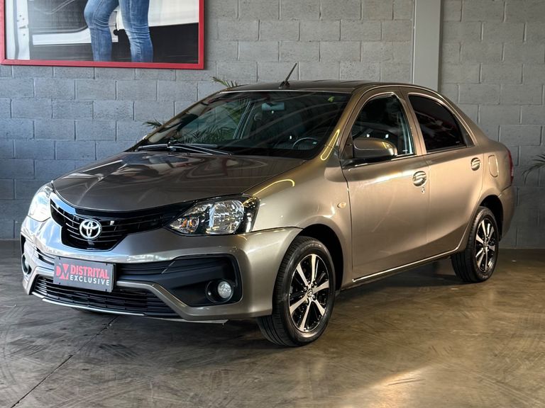 Toyota ETIOS X Sedan 1.5 Flex 16V 4p Mec.