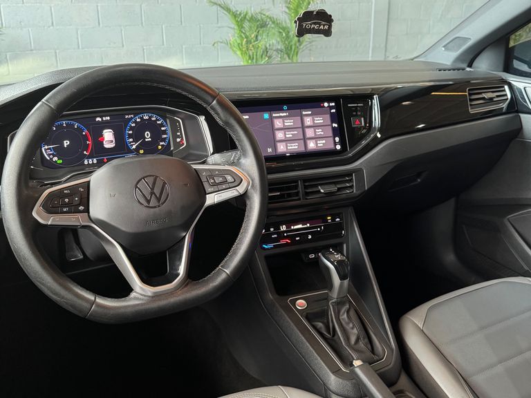 VolksWagen Nivus Highline 1.0 200 TSI Flex Aut.