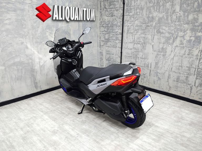 YAMAHA XMAX 250 ABS