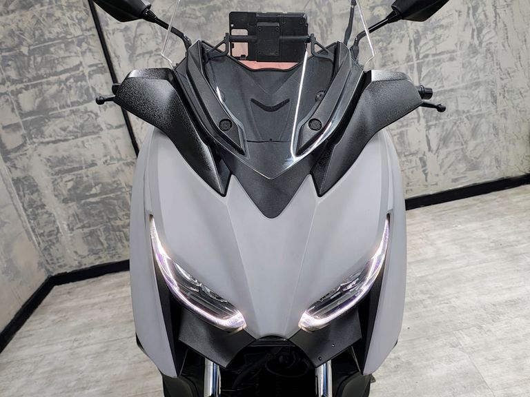 YAMAHA XMAX 250 ABS