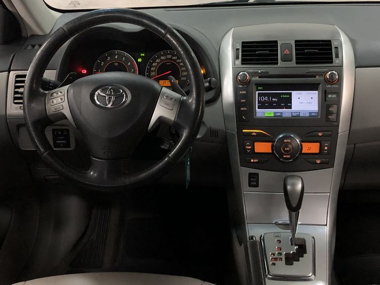 Toyota Corolla XEi 2.0 Flex 16V Aut.
