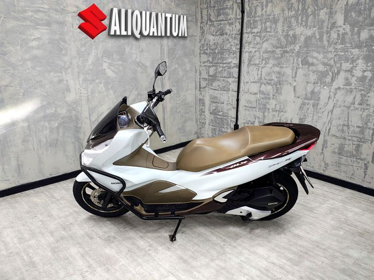 HONDA PCX 150/DLX
