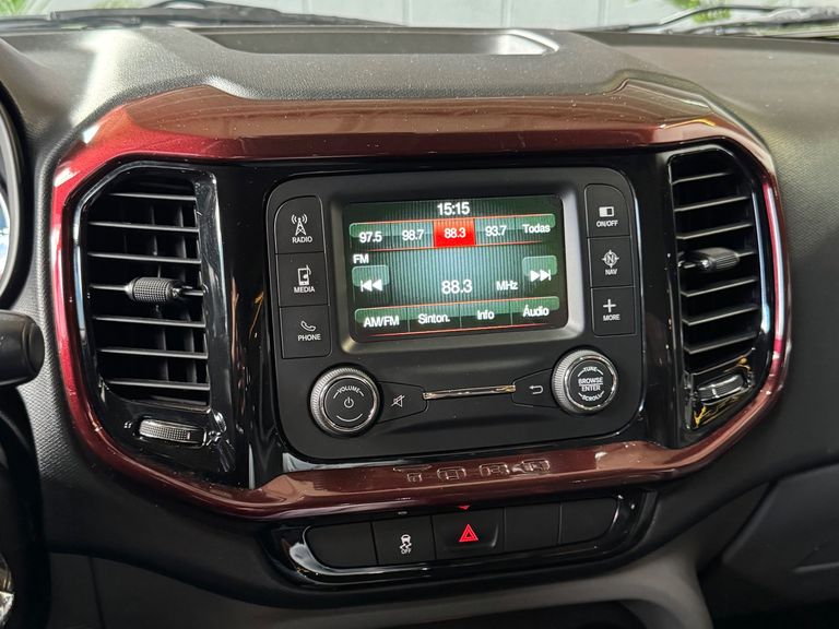 Fiat Toro Freedom 1.8 16V Flex Aut.