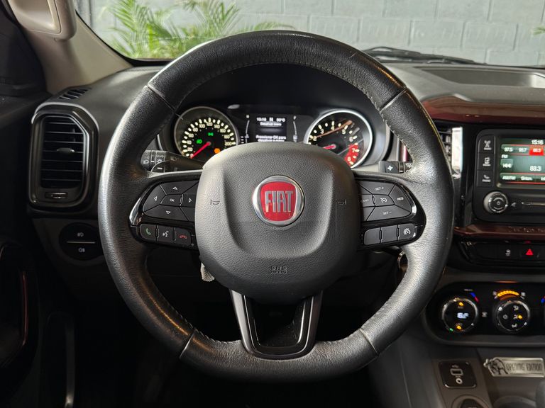 Fiat Toro Freedom 1.8 16V Flex Aut.