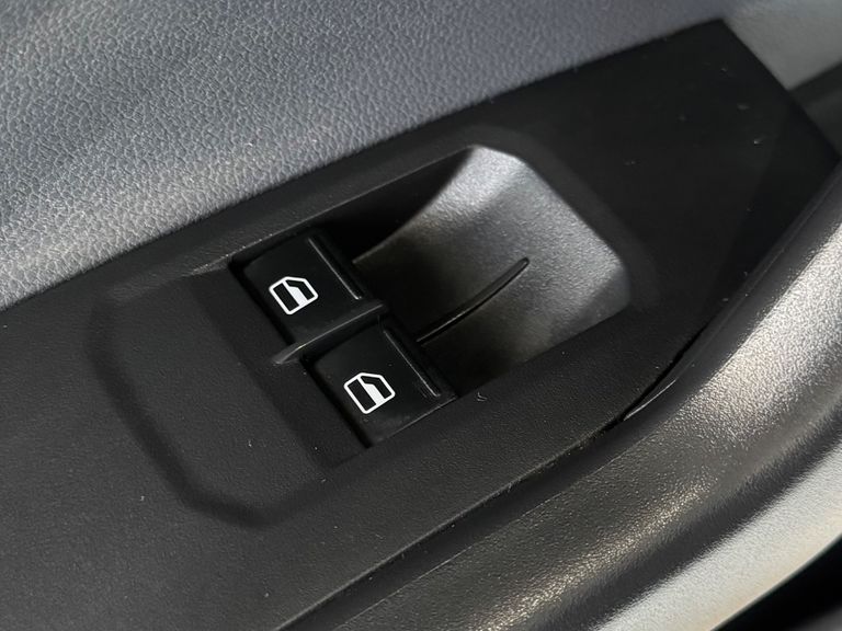 VolksWagen Polo Track 1.0 Flex 12V 5p