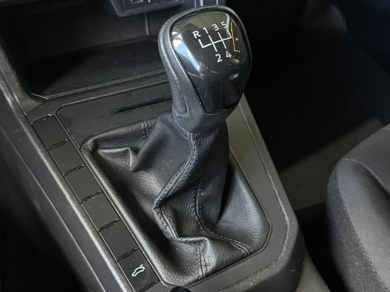 VolksWagen Polo Track 1.0 Flex 12V 5p