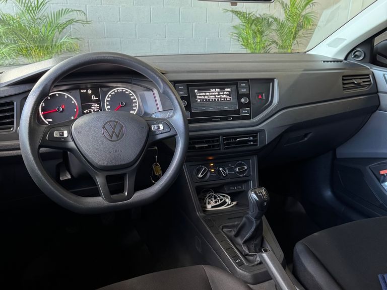 VolksWagen Polo Track 1.0 Flex 12V 5p