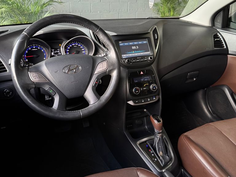 Hyundai HB20 Premium 1.6 Flex 16V Aut.