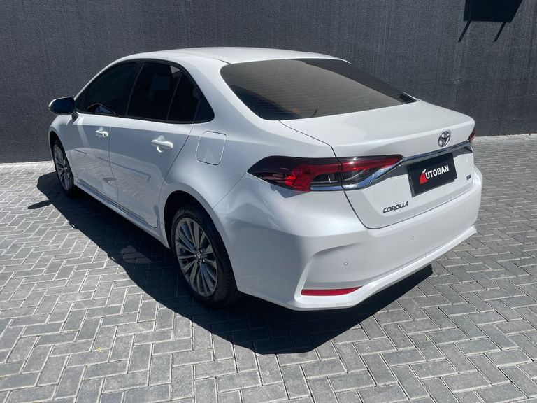 Toyota Corolla XEi 2.0 Flex 16V Aut.