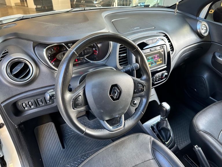 Renault CAPTUR Intense Bose 1.6 16V Flex 5p Aut.