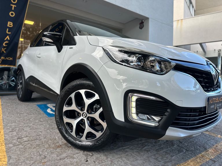Renault CAPTUR Intense Bose 1.6 16V Flex 5p Aut.