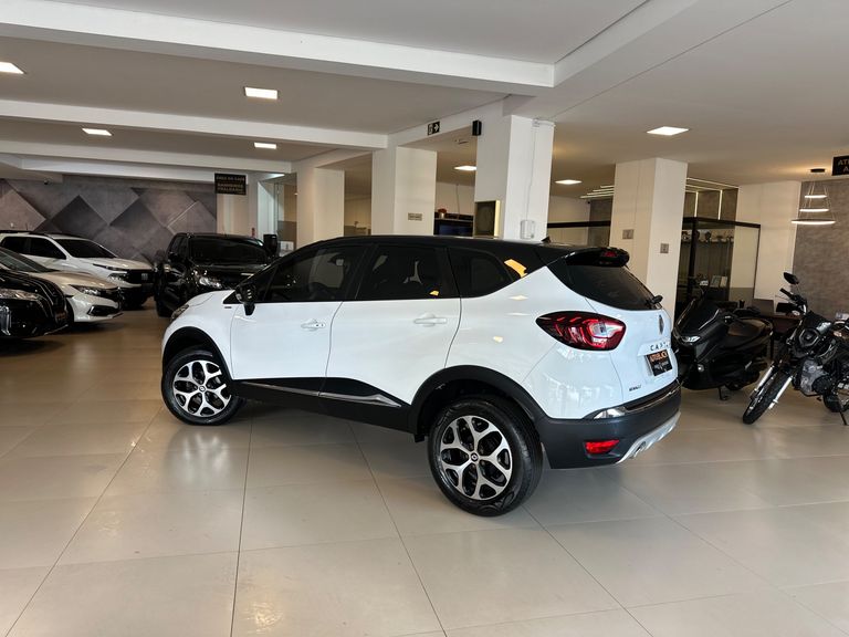 Renault CAPTUR Intense Bose 1.6 16V Flex 5p Aut.