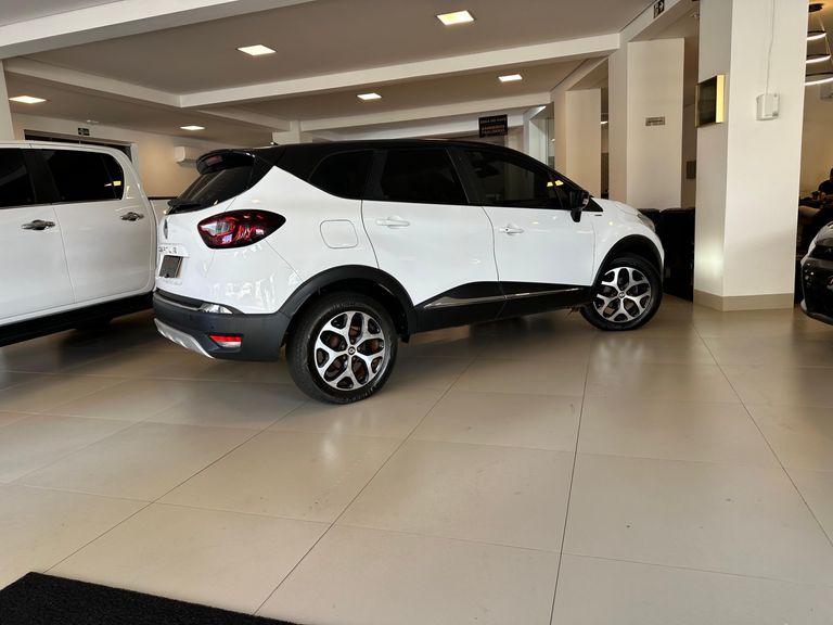 Renault CAPTUR Intense Bose 1.6 16V Flex 5p Aut.