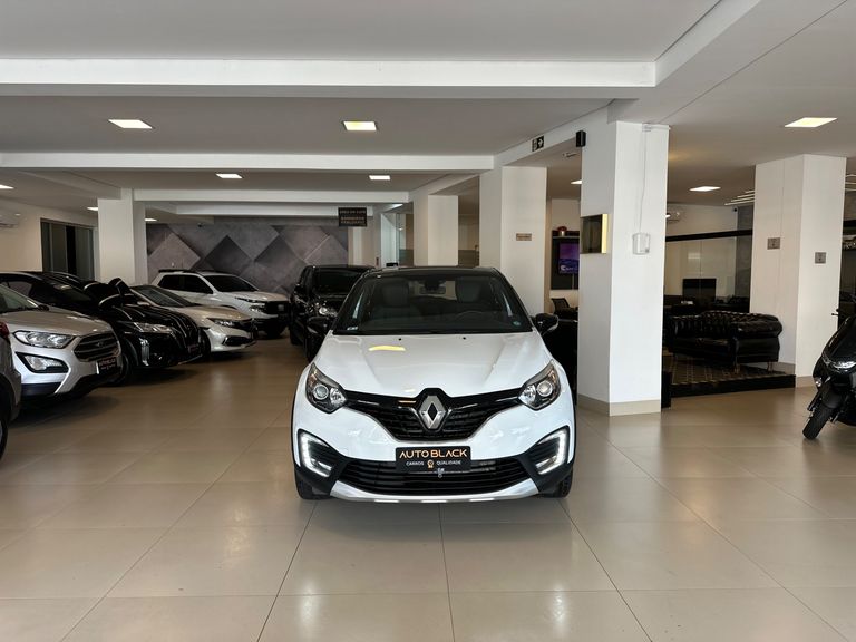 Renault CAPTUR Intense Bose 1.6 16V Flex 5p Aut.