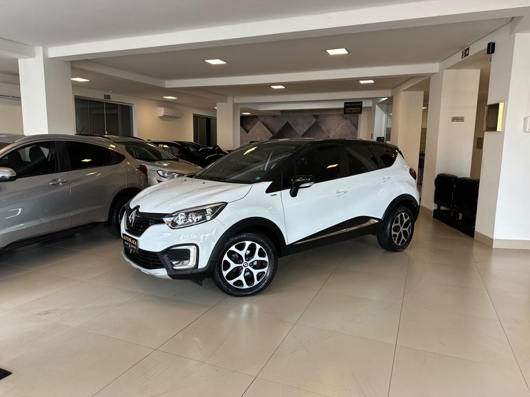 Renault CAPTUR Intense Bose 1.6 16V Flex 5p Aut.