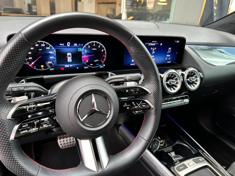 Mercedes GLA 200 AMG Line 1.3 16V TB Aut.(Híb.)